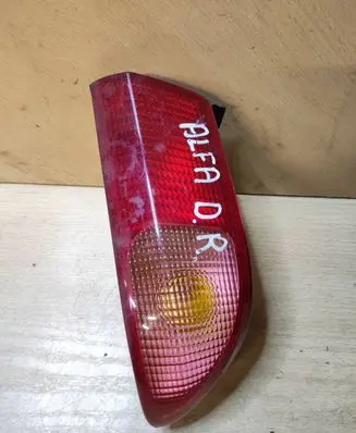 Alfa Romeo 156 Rear/tail lights 60620136 B818