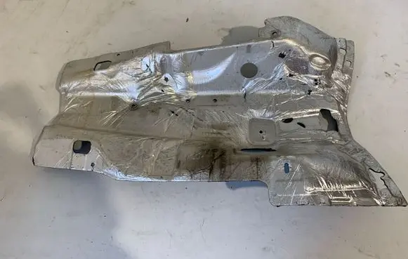 Dodge Durango III Exhaust heat shield
