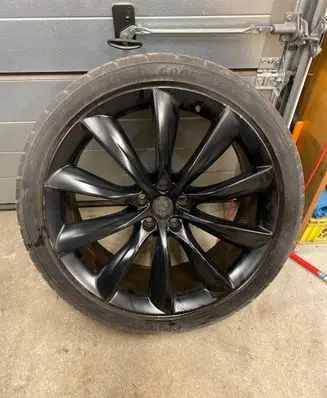Tesla Model X R22 alloy rim 004173430 3T0417420