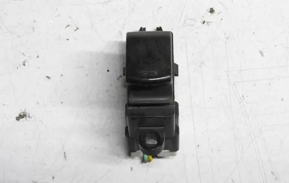 Nissan Note (E11) Electric window control switch 25411ED00A 1536