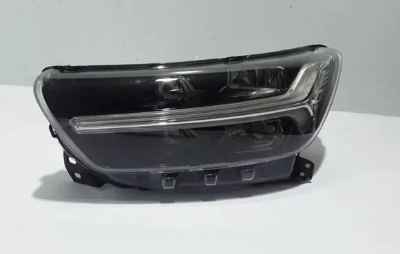 Volvo XC40 Headlight/headlamp 31446778