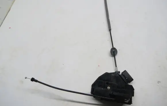 Volvo V60 Front door lock 31301739 A046465