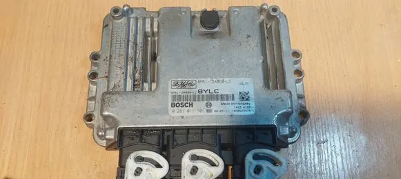 Ford Focus Engine control unit/module ECU 8M51-12A650-LC 0281011701