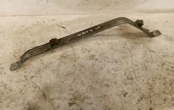 Toyota Auris 150 Fuel tank mounting bracket 7760112310