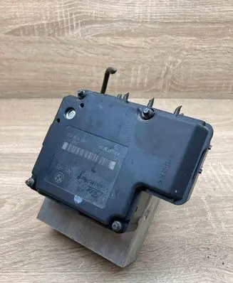 BMW 3 E46 ABS Pump 6751768 6751767 Used