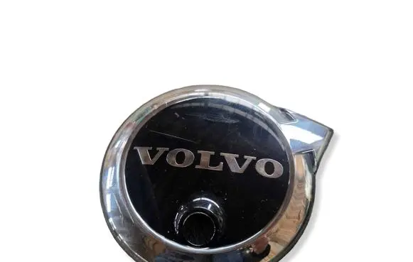 Volvo XC40 Manufacturer badge logo/emblem 32337964