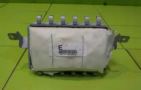 Nissan X-Trail T31 Passenger airbag 12AB28 14F08D5EC2474650B0