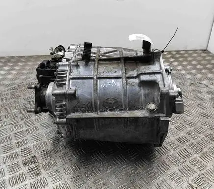 Toyota Land Cruiser (J200) Gearbox transfer box case 3610060A91