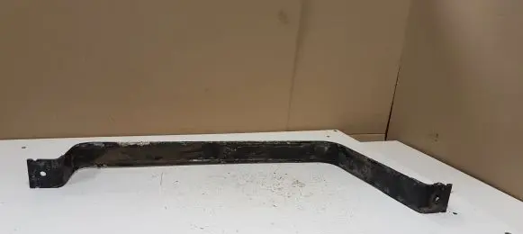 Opel Astra K Fuel tank mounting bracket 13400076