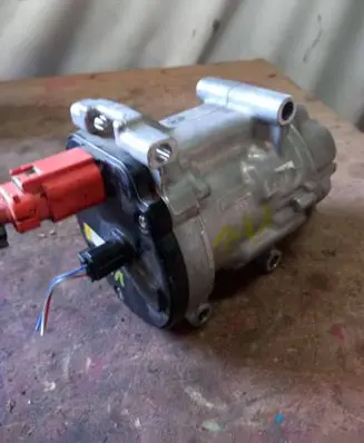 Toyota Yaris Cross Air conditioning (A/C) compressor (pump) 0424000741 06G53164