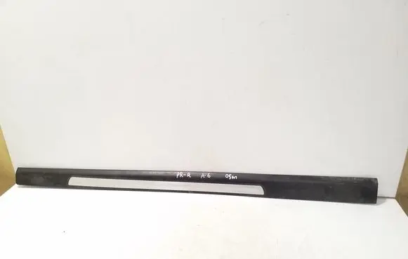 Front sill trim cover