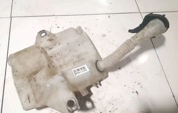 Ford Grand C-MAX Windshield washer fluid reservoir/tank AV6117B613