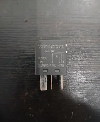 Volvo XC90 Other relay 9441161 00W05 A4001X40