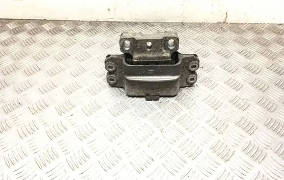 Skoda Superb B6 (3T) Engine mount bracket 1K0199555