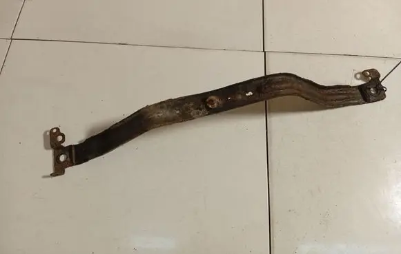 Ford Galaxy Fuel tank mounting bracket