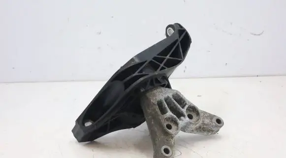 Citroen DS4 Engine mount vacuum valve 4567890