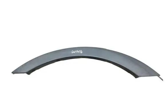 BMW X3 E83 Rear arch trim 3330868