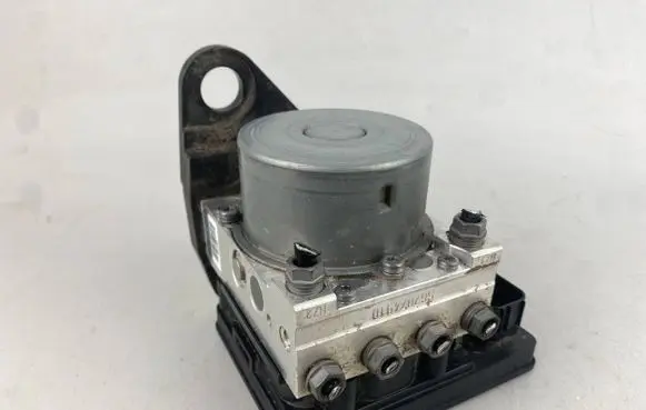 Volkswagen ID.3 ABS Pump 1EA614517AN