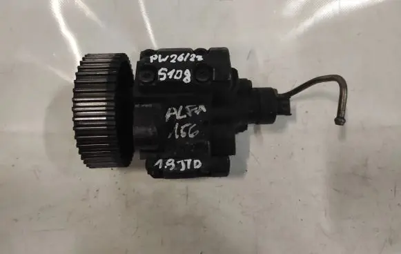 Alfa Romeo 156 Fuel injection high pressure pump 0445010007