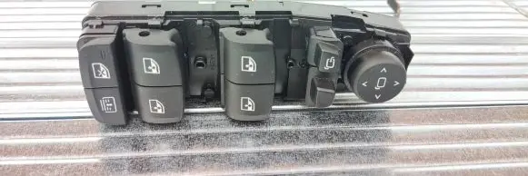 BMW 5 G30 G31 G38 A set of switches 6832733