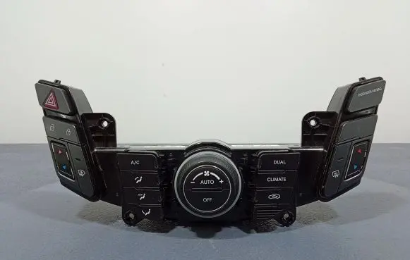 Hyundai i40 Climate control unit 97250-3Z660