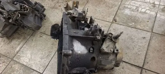 Peugeot 307 Manual 5 speed gearbox 20DM69