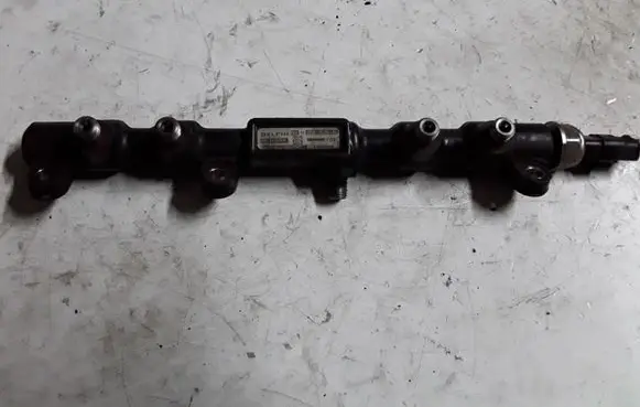 Ford Mondeo Mk III Fuel main line pipe 2S7Q9D280AE R9144Z050B