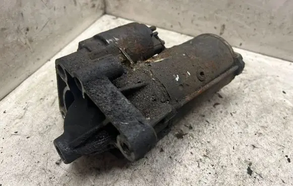 Renault Master II Starter motor 527653221207