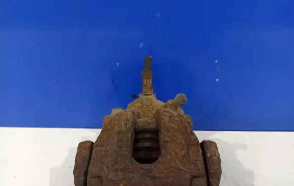 Volvo S80 Rear brake caliper 8251312 30648021