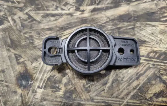 Chrysler Pacifica Front door high frequency speaker 04685965AC