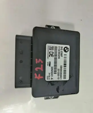 BMW X3 F25 Hand brake control module 6850846