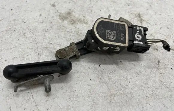 BMW 7 F01 F02 F03 F04 Headlight/headlamp level sensor 6788569