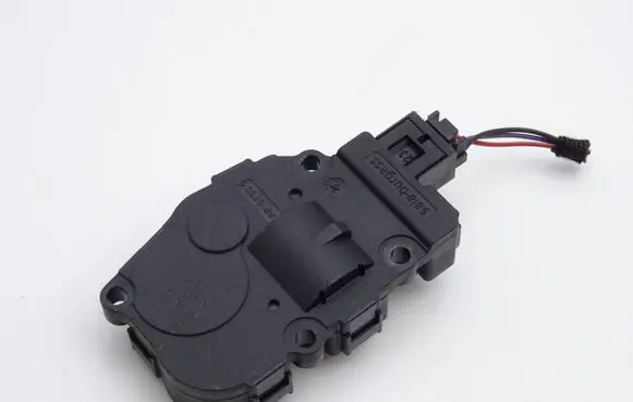 Mercedes-Benz B W245 Air flap motor/actuator 985458003 9854580 EFB321