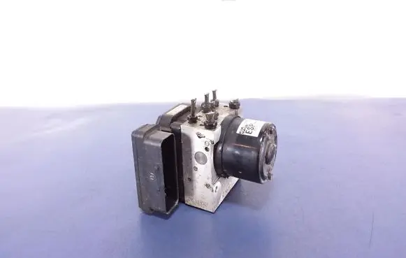 KIA Carens II ABS Pump 58920-1D300