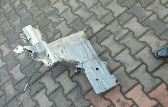 Volkswagen Touran III Front side member 