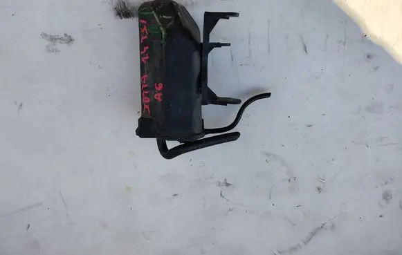 Active carbon filter fuel vapour canister
