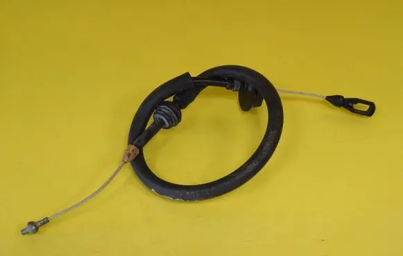 Audi A6 S6 C4 4A Throttle cable 4A1721555