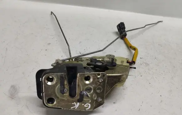 KIA Sorento Rear door lock