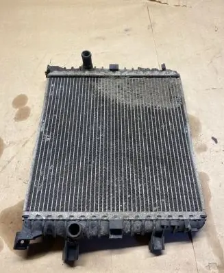 Audi Q7 4L Optional radiator 7L8121212 507702 VPAT8H8005AA