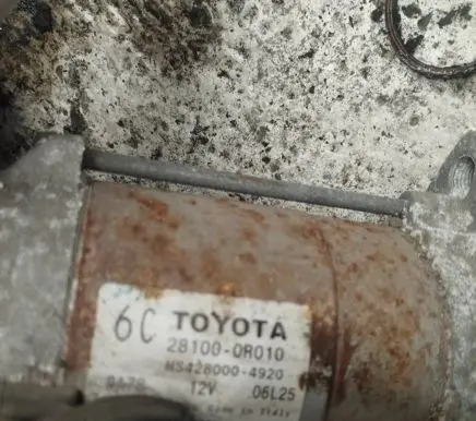 Toyota Avensis T270 Starter motor 281000r010 28100-0r010