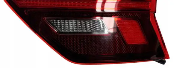 Volkswagen Tiguan Rear/tail lights 5NA945094G