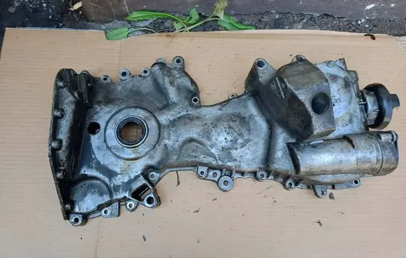 Skoda Fabia Mk2 (5J) Timing chain cover 03E109211F