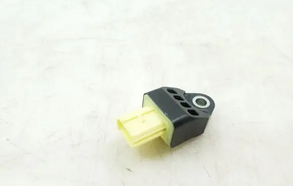 Lexus IS III XE30 Airbag deployment crash/impact sensor 8983112040