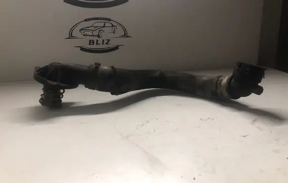 Audi A6 S6 C6 4F Engine coolant pipe/hose 059121111F