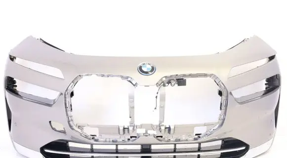 BMW 7 G70 Front bumper 675849334