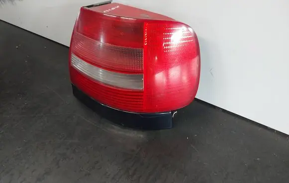 Audi A4 S4 B5 8D Rear/tail lights 8D0945096G
