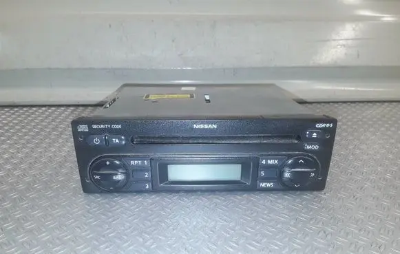 Nissan Note (E11) Radio/CD/DVD/GPS head unit 7645389318