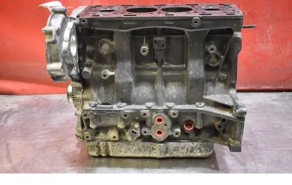 Renault Master II Engine block G9TA710