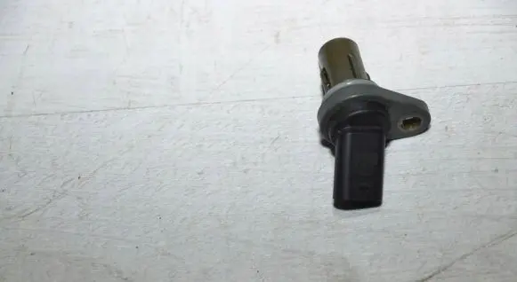 KIA Rio Crankshaft position sensor