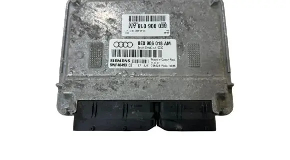 Audi A4 S4 B7 8E 8H Engine control unit/module 8E0906018AM 5WP4049302